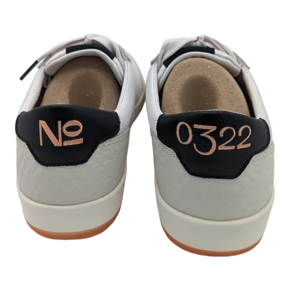 Novella Love Poem Tennis Shoes Ch O1 V 01 #322 New Limited Edition W 8.5 M 7 - Picture 3 of 11